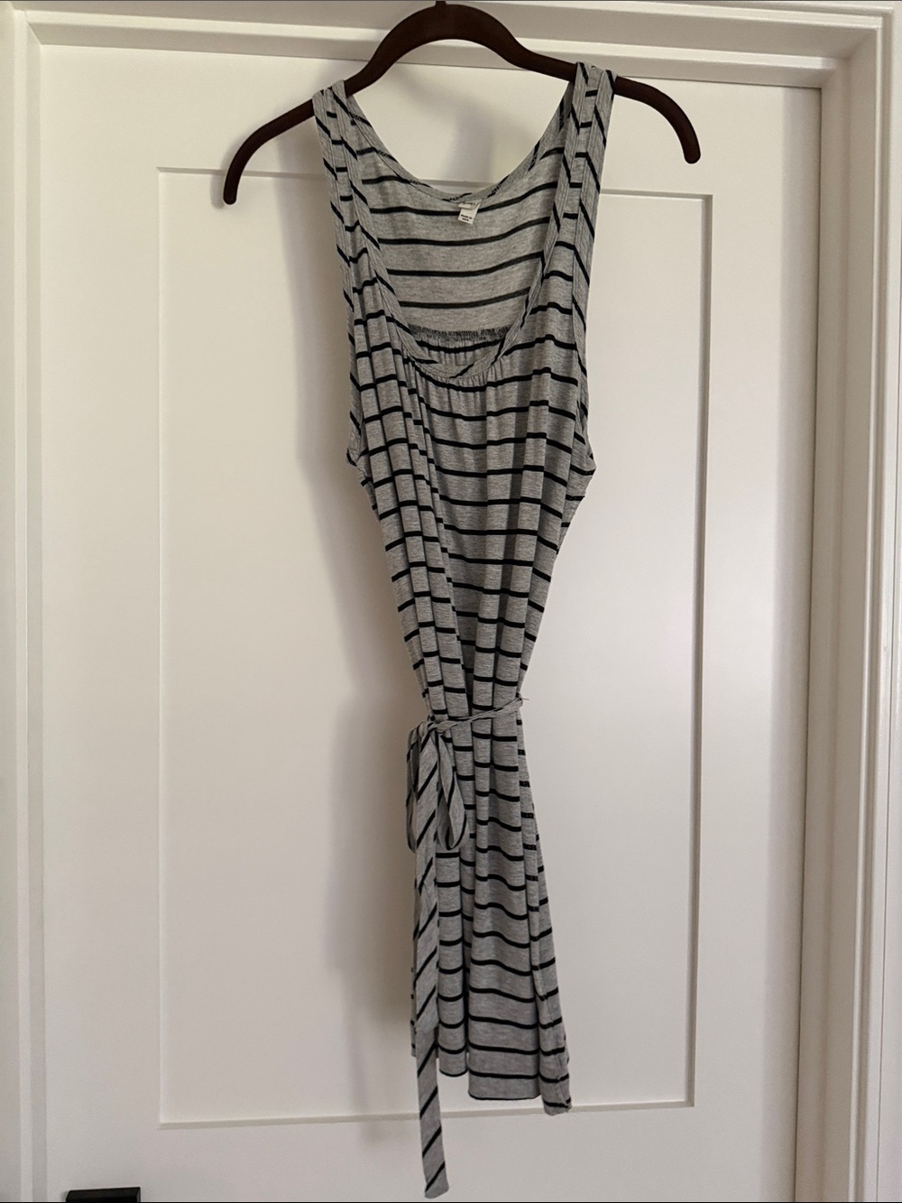 Joie Striped Gray and Black Sleeveless Tie-Waist Dress